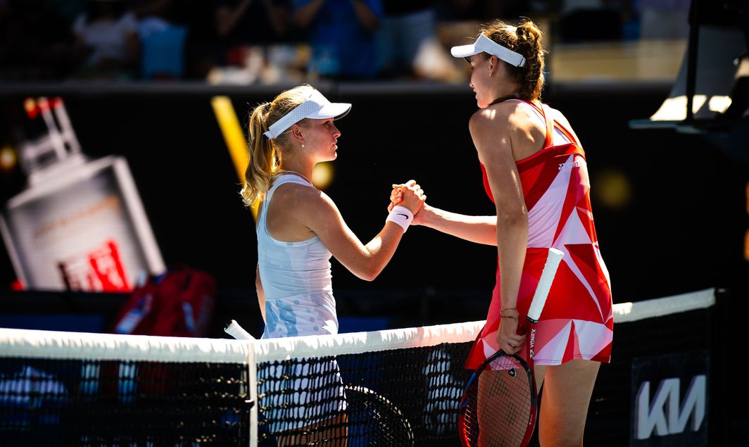 Emerson Jones Elena Rybakina Australian Open 2025